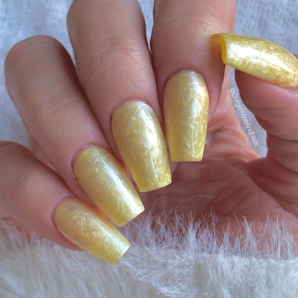 P13. Pearl Marble Delicate Gel Polish